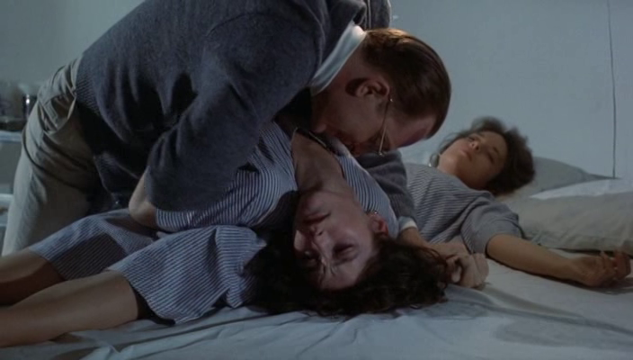 http://i1072.photobucket.com/albums/w366/Xenomorph85/HM17_zps0e8daa84.png