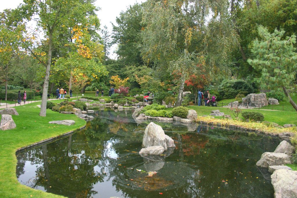 Holland park kyoto garden