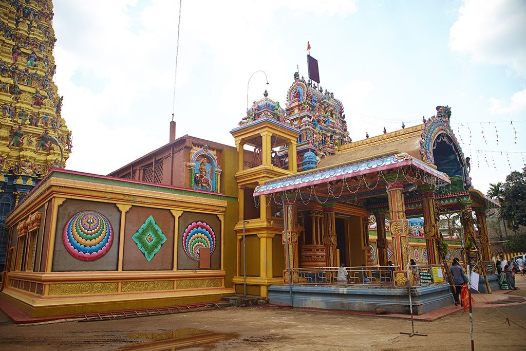 Первый опыт неопытных туристов или Шри-Ланка на четырех колесах. 24.02.2015 - 10.03.2015.