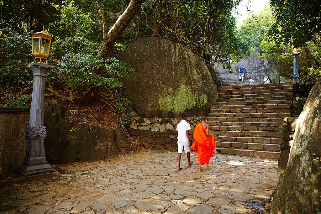 Первый опыт неопытных туристов или Шри-Ланка на четырех колесах. 24.02.2015 - 10.03.2015.