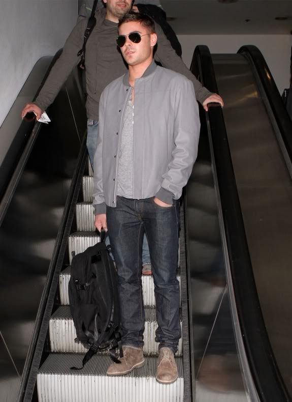 baggy jeans vs skinny jeans