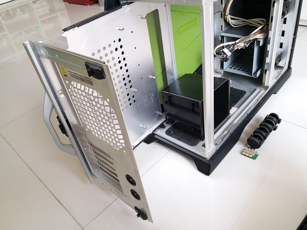 CoolerMaster Stacker 830 Nvidia Edition - fullbox, full nhôm, likenew - 7
