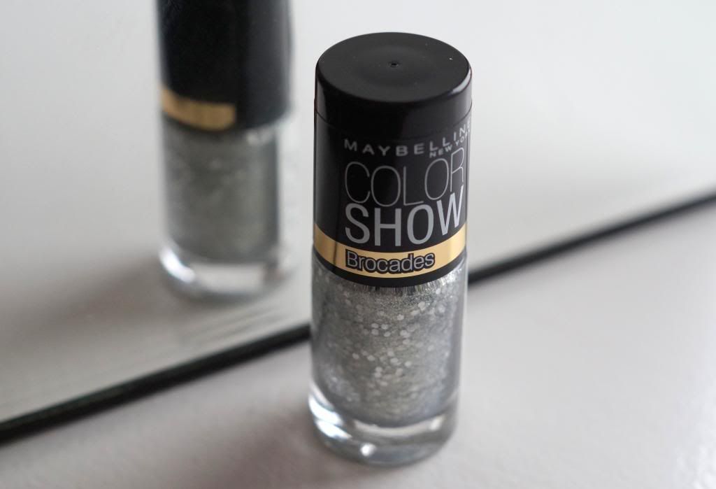 Maybelline Color Show brocades, maybelline, color show, nailpolish, beauty, blog