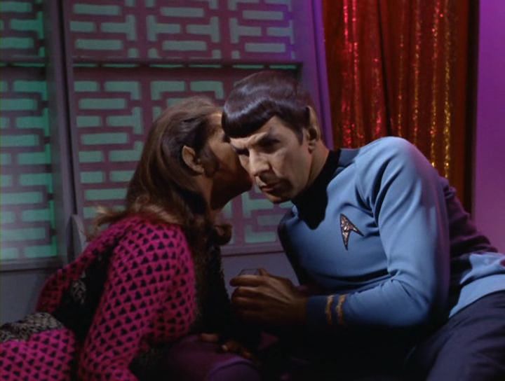 photo 3x02_The_Enterprise_Incidentavi_001985316_zps4dd1a0dc.jpg