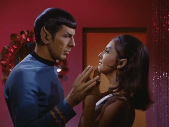 photo 3x02_The_Enterprise_Incidentavi_002108105_zps8fbabcdd.jpg